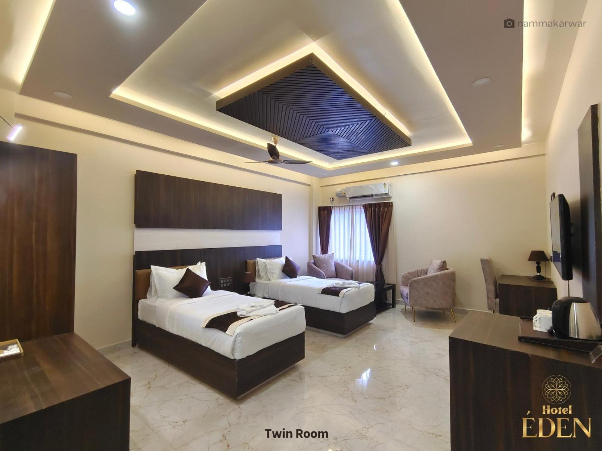 Hotel Eden Karwar Luaran gambar
