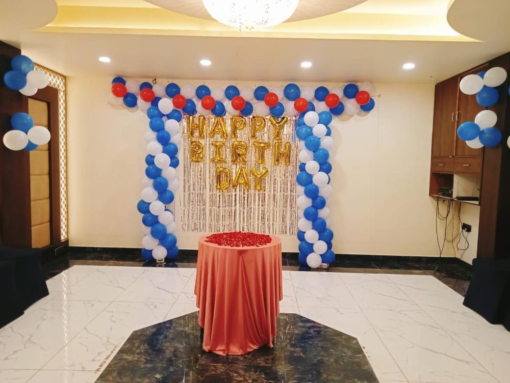 Hotel Eden Karwar Luaran gambar