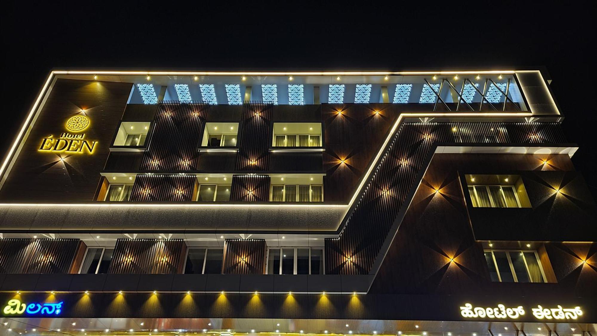 Hotel Eden Karwar Luaran gambar